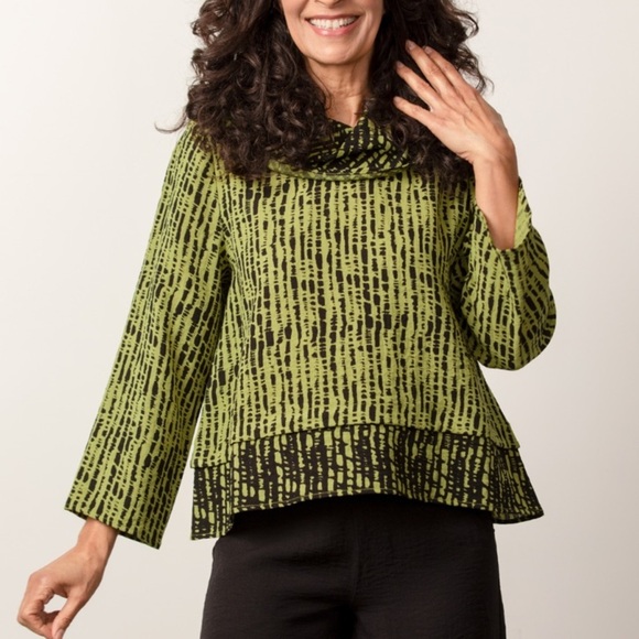 Habitat Tops - Habitat Express Cowl Pullover- Leaf Green black top 20353
